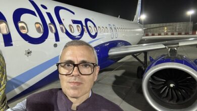 INDIGO फ्लाइट में फंसे CM उमर अब्दुल्ला