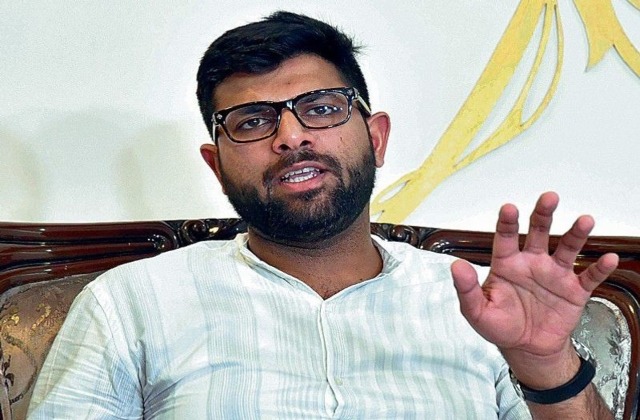 हुड्डा पर बरसे दिग्विजय चौटाला