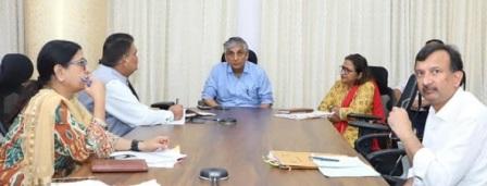अवैध बिकने वाली MTP किट पर नजर रखे विभाग : राजपाल