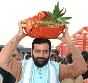 मुख्यमंत्री सीएम नायब सिंह सैनी ने राज्य स्तरीय छठ पूजा महोत्सव में की शिरकत